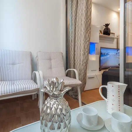 Apartment Spacious In A Residential Area